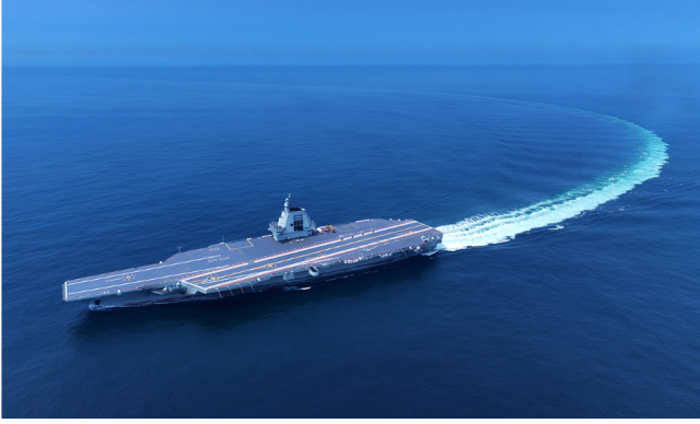 중국 해군의 세 번째 항공모함 ‘푸젠함’. 연합뉴스