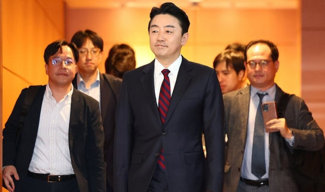 [단독] K방산 총력전?…대통령실 ‘방위산업담당관’ 직제 없앴다[이현호의 밀리터리!톡]