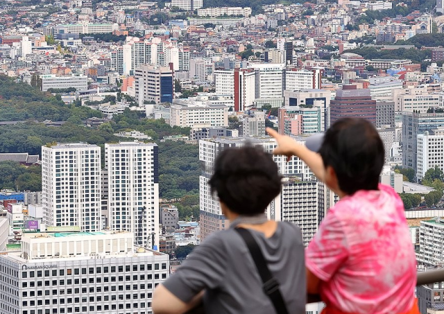 "강남 아파트 얼른 손자 줘야지"…서울 아파트, 미리 물려주는 '증여 전환' 급증 "1년 새 25%↑"