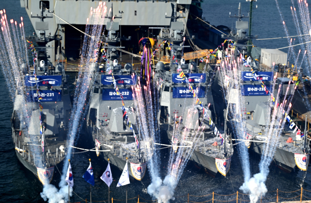 8일 HJ중공업 영도조선소에서 신형 고속정(PKMR) 4척애 대한 진수식이 열리고 있다. 사진제공=HJ중공업