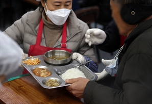 1인 가구 800만 시대…"유튜브가 유일한 여가"