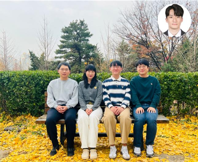 KAIST 김재철AI대학원 이건 박사과정(왼쪽부터), 최민영 박사과정, 전재완 석사과정, 신기정 교수, 윤석범 석사과정. 사진제공=KAIST
