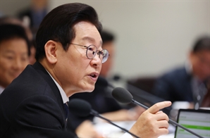 李대통령 "최저임금은 법상 금지선…권장 임금 아냐"