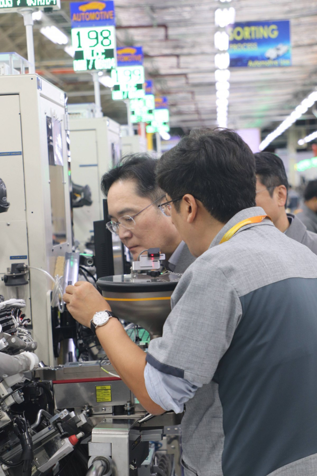 AI 반도체 품귀에 삼성전기 MLCC 가동률 99% “내년 필리핀 신공장 착공”