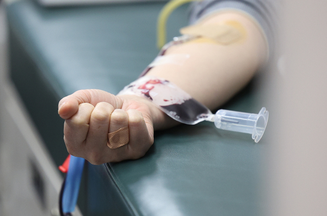 부산지역 혈액 보유량이 응급상황 대비 최소보유량인 3일분에도 미치지 못하고 있다. 연합뉴스