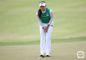 희비 엇갈린 ‘KLPGA 장타자’ 이동은과 방신실 ‘LPGA 메이저 퀸’ 시부노와 이정은6…‘LET 강자’들의 대습격