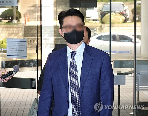 윤영호 1심 결심 공판 관련 사진