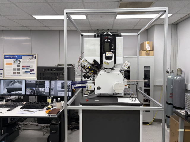 "영하 55도 극한을 버텨라"…수십억 장비로 우주부품 '생존 테스트'