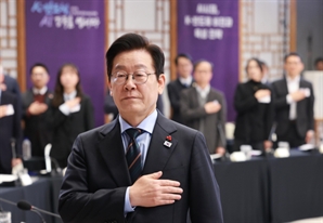 李대통령, DJ 노벨평화상 25주년에 "수많은 '김대중들'용기로 내란 극복"