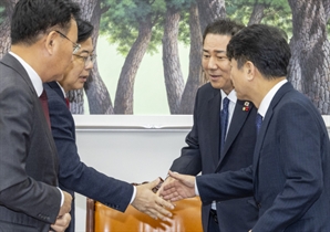 여야 '필리버스터 중단' 합의 불발…연금특위·정개특위 구성 합의