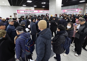 "청년, 일할 곳도 일할 의지도 잃었다"…30대 '쉬었음' 역대 최대[Pick코노미]