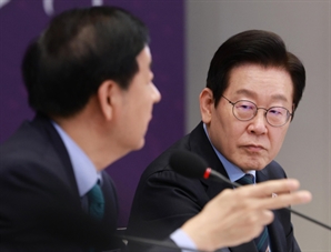 52시간 예외·700조 투자…팹리스 10배 키워 반도체 2강 노린다[Pick코노미]