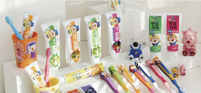 '뽀로로 치약' 中수출길 열렸다… 케이엠제약, 어린이용 치약 32종 위생허가 받아