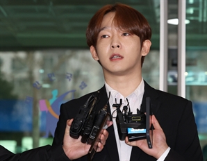 직업 묻자 "지금은 회사원"…가수 남태현 '시속 182㎞' 음주운전 혐의 인정