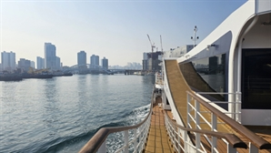 매연·진동 사라진 배…"전기차 타는 것 같아요"